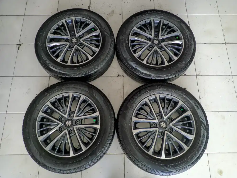 R15 original Eetiga Hybrit+Ban dunlop Enasave 95%2024