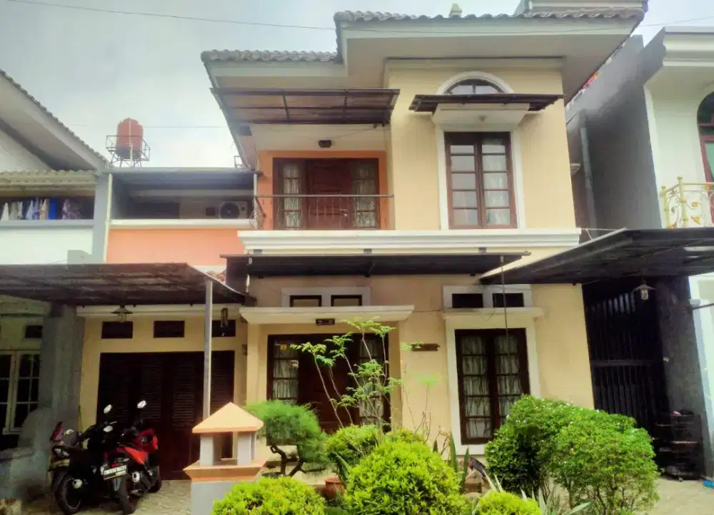 HUNIAN MEWAH DI KOMPLEK ELITE METLAND MENTENG CAKUNG