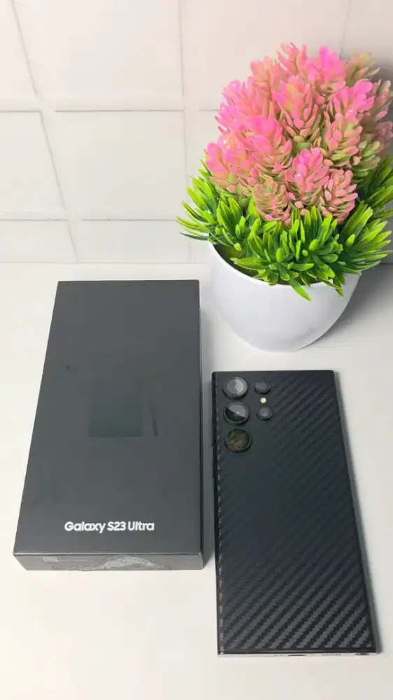 Samsung S23 Ultra 12GB / 256GB Fullset