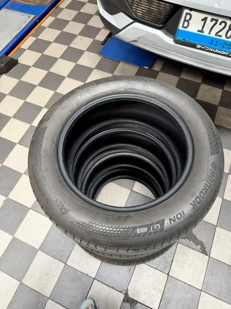 Ban 215/60 r17 Hankook Ion GT SUV