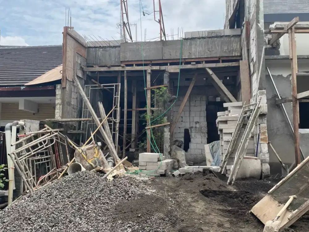 Rumah Baru Minimalis Cakep Klampis Wisma Mukti, One Gate System, Lokasi Strategis