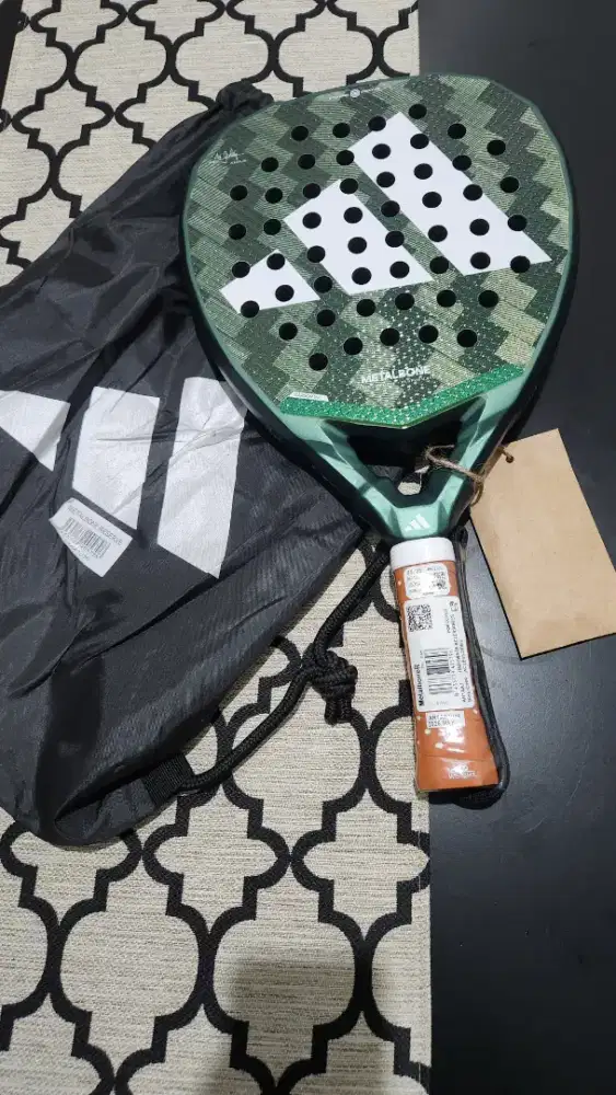 Raket Padel Adidas Reserve 2025