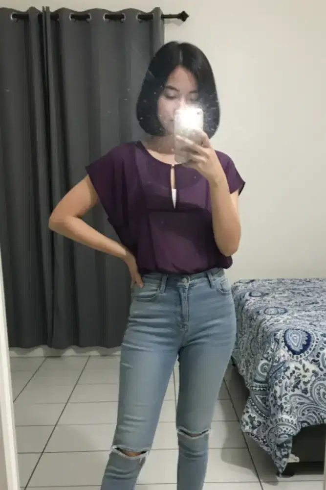 Blouse Batwing Ungu Elegan by Uniqlo