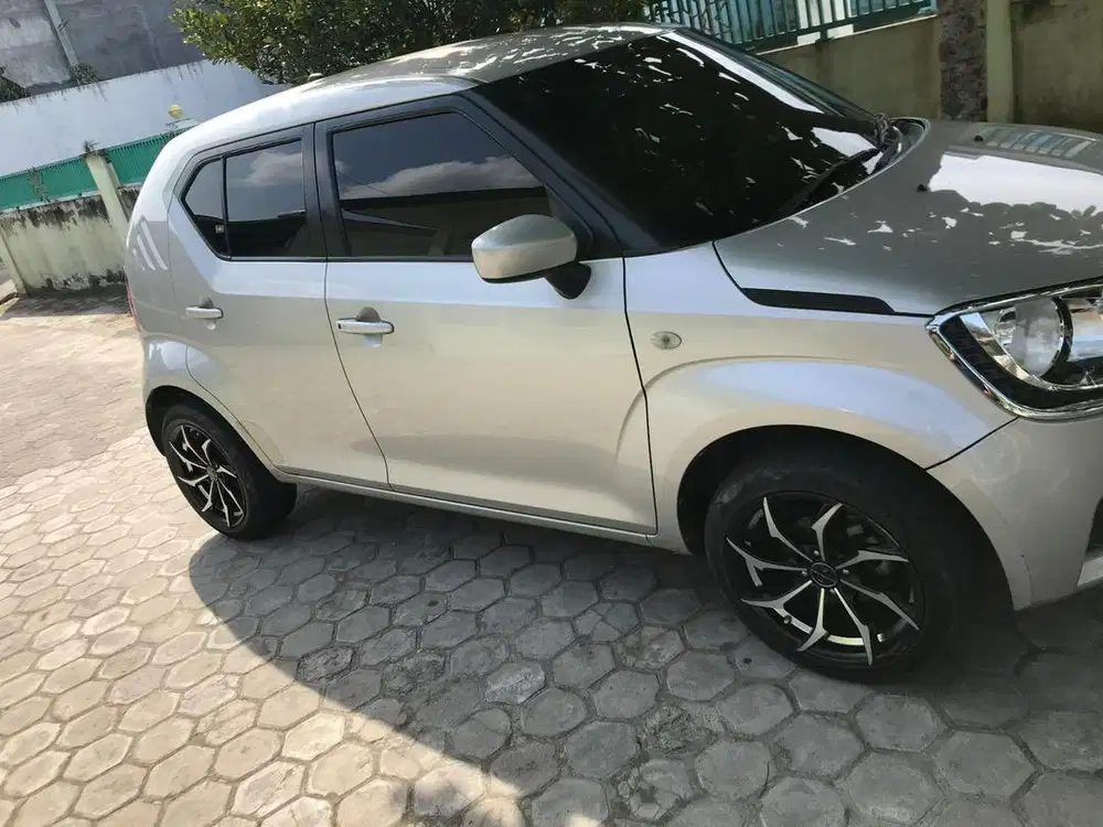 Suzuki Ignis GL Manual 2018 Silver pemakaian pribadi