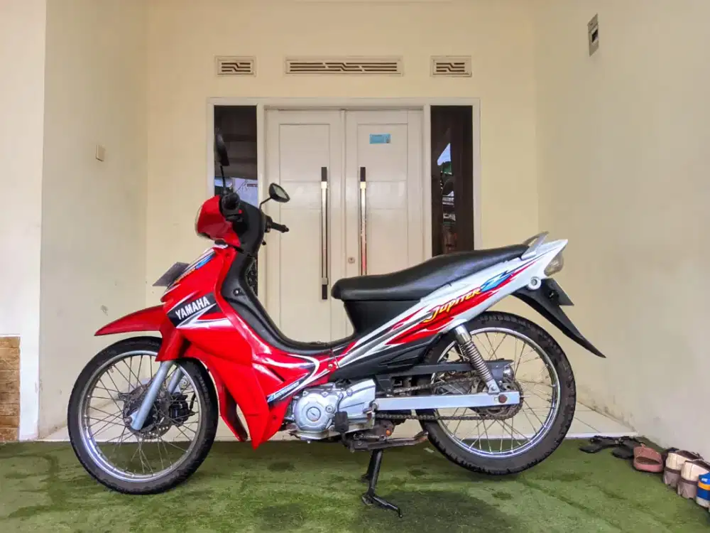 Jupiter z tahun 2005 pajak baru isi/tt boleh gan cash lebih bagus