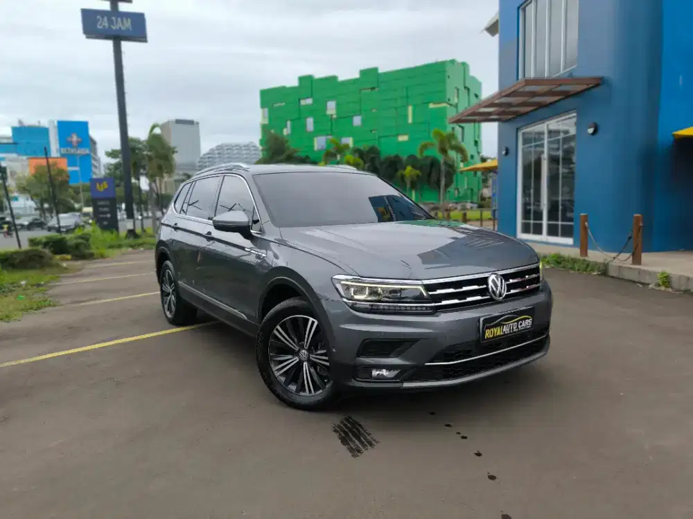FULL SERVICE RECORD & PAJAK PANJANG VW Tiguan
1.4 TSI Allspace AT 2020