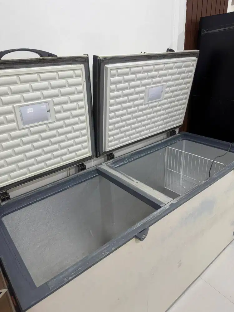 FREEZER & CHILLER SECOND BEKASI RSA CF 600 (500L)  AGATE 300R BEKAS