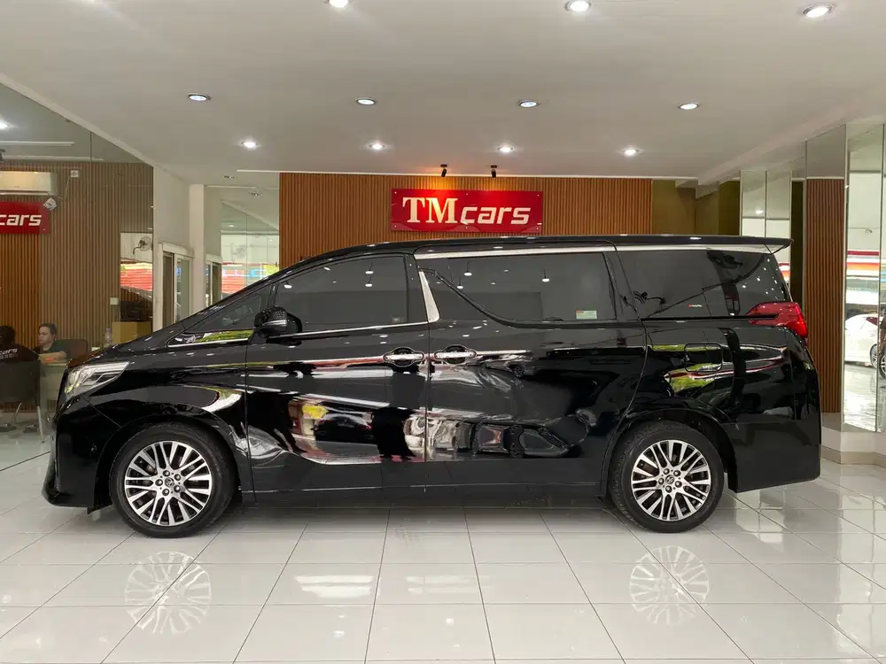 Toyota Alphard 2017 Bensin