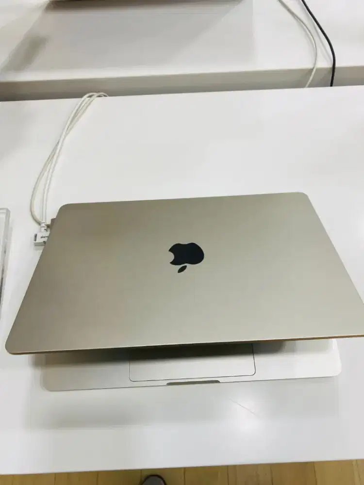 KREDIT MACBOOK 13 inc
