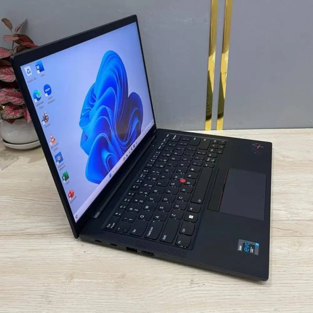 LAPTOP LENOVO THINKPAD X1 CARBON INTEL CORE i7 G8 TOUCHSCREEN DL-ETM
