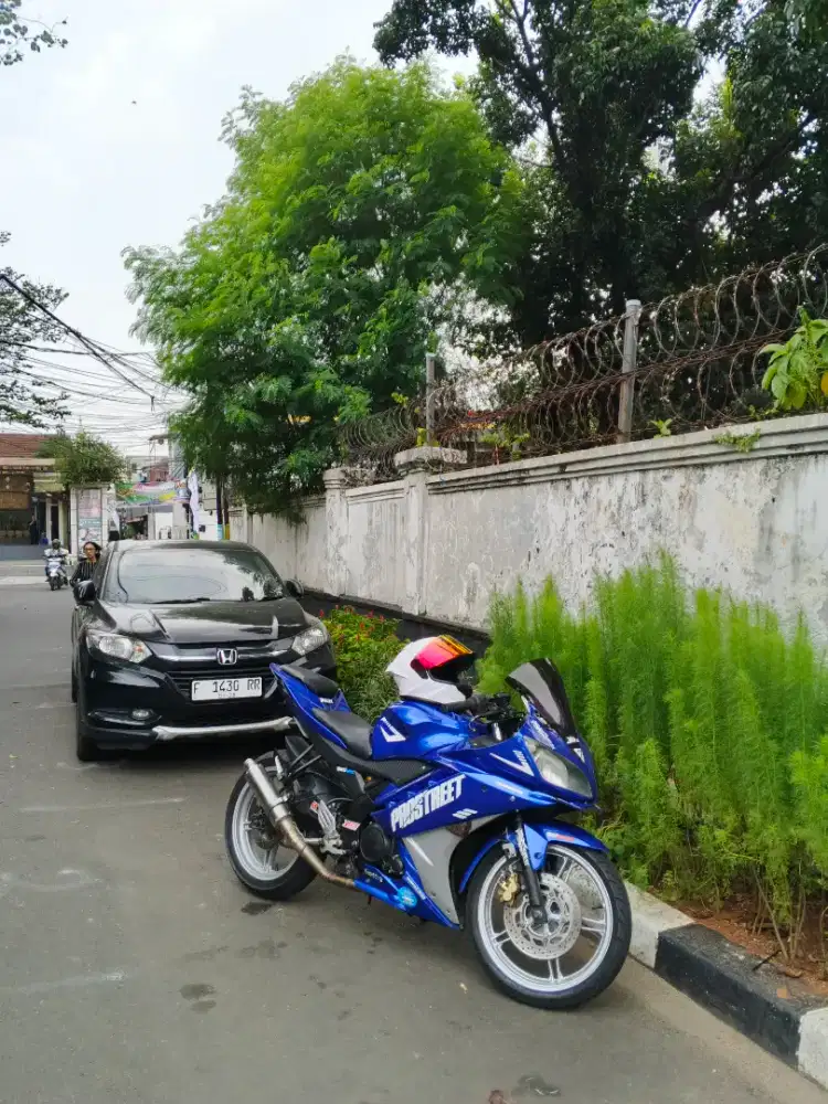 Fore sale R15V2 2016