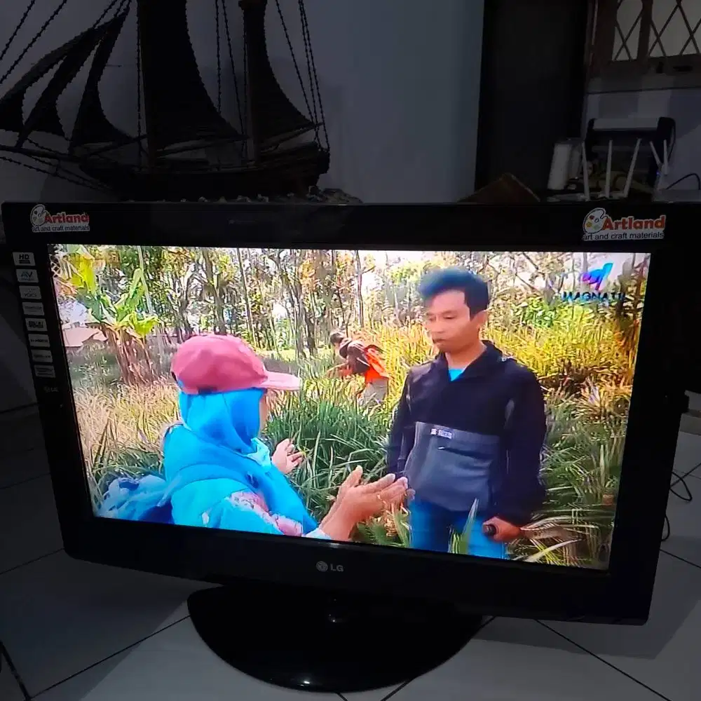 Dijual TV Digital LG 32 inch