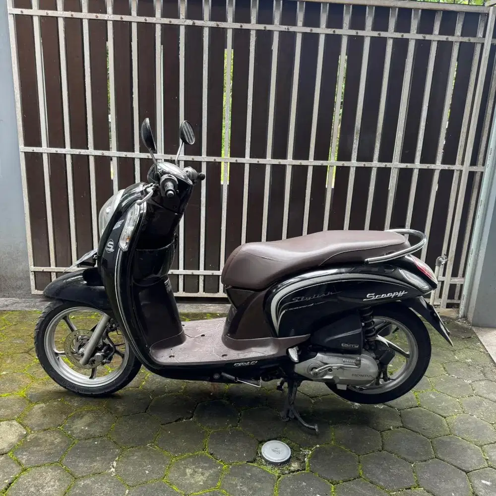 Honda Scoopy 2015