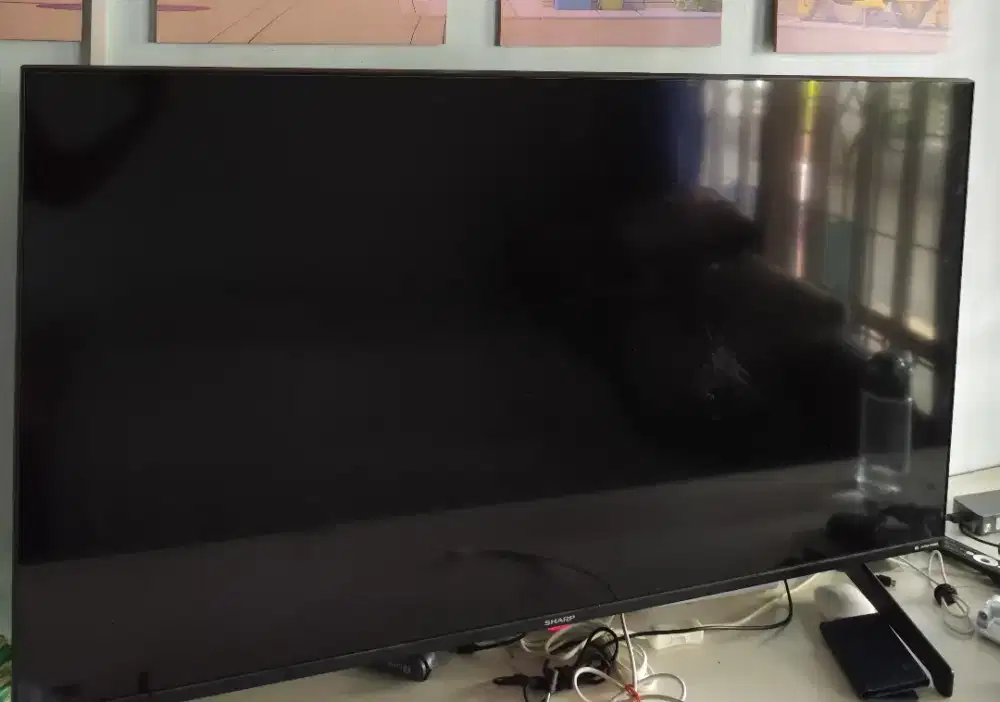 TV Sharp LED 42 inchi Google TV