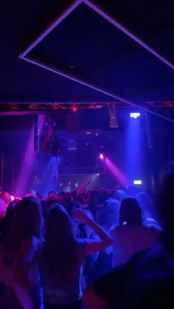 Dibutuhkan executive karaoke