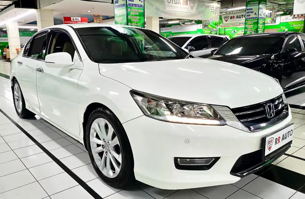 Honda Accord 2015 Bensin