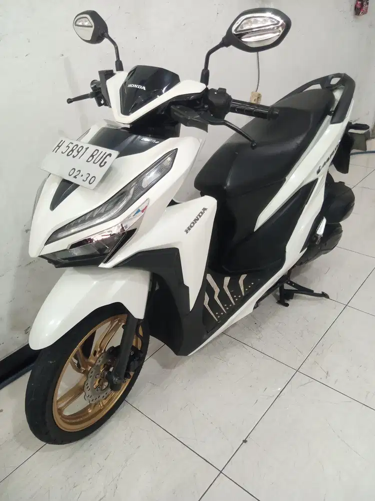 Vario 150 2019 warna putih