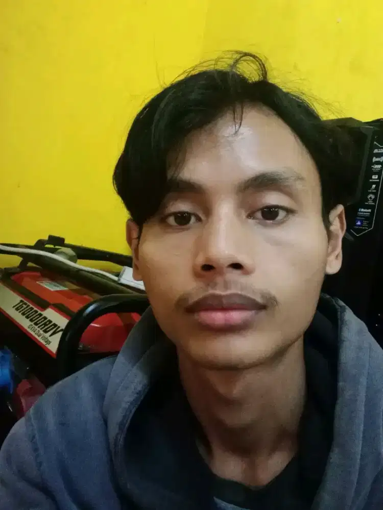 Cari pekerjaan secepatnya