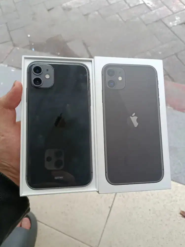 iphone 11/ 64 ibox likenew