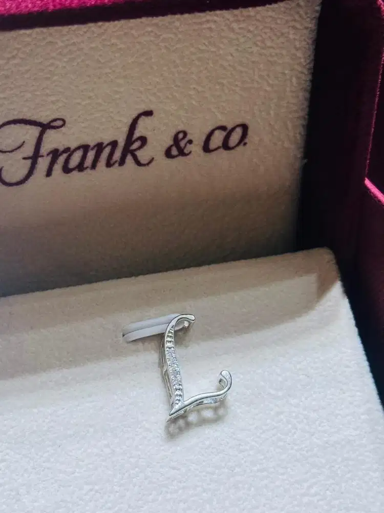 Liontin berlian Franknco