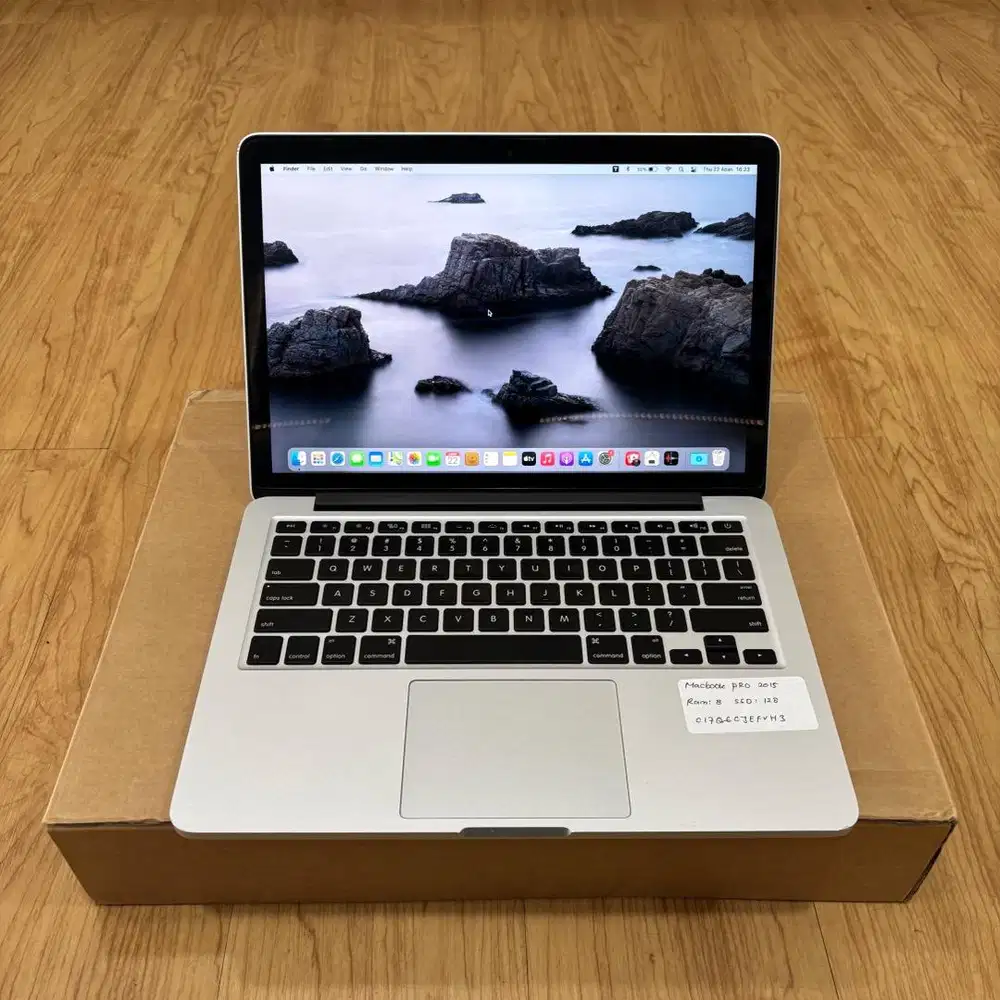 MacBook Pro Retina 13 2015 i5 8/128GB