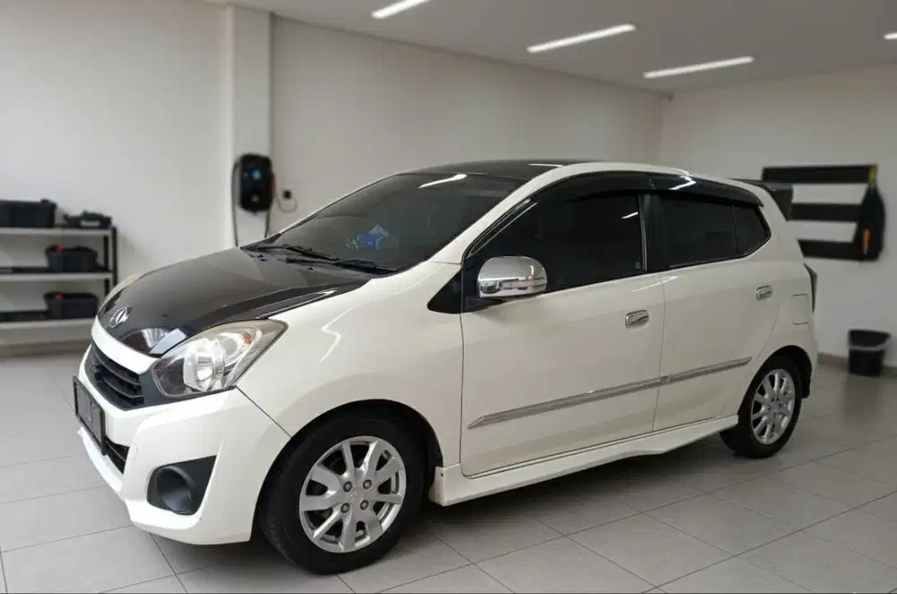 Ayla 2014 type X Putih Manual – Mulus, Pajak Panjang, Siap Pakai!
