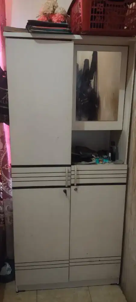 Perabotan alat rumah tangga