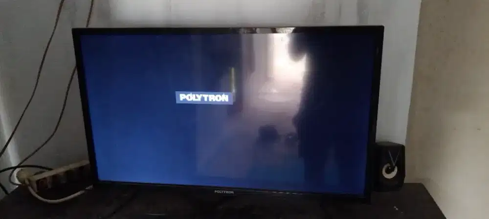 Dijual tv politron 32 inc + mesin android tv