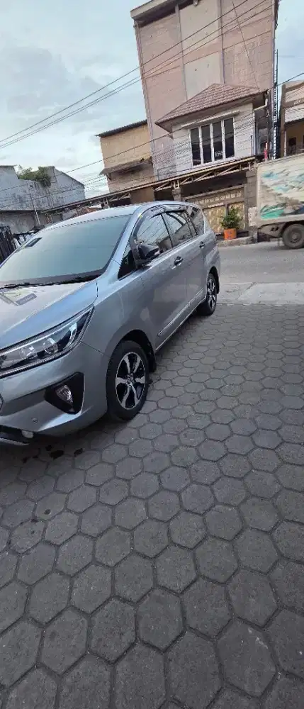 Toyota innova v diesel