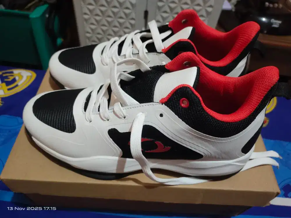 Dijual sepatu Astec original