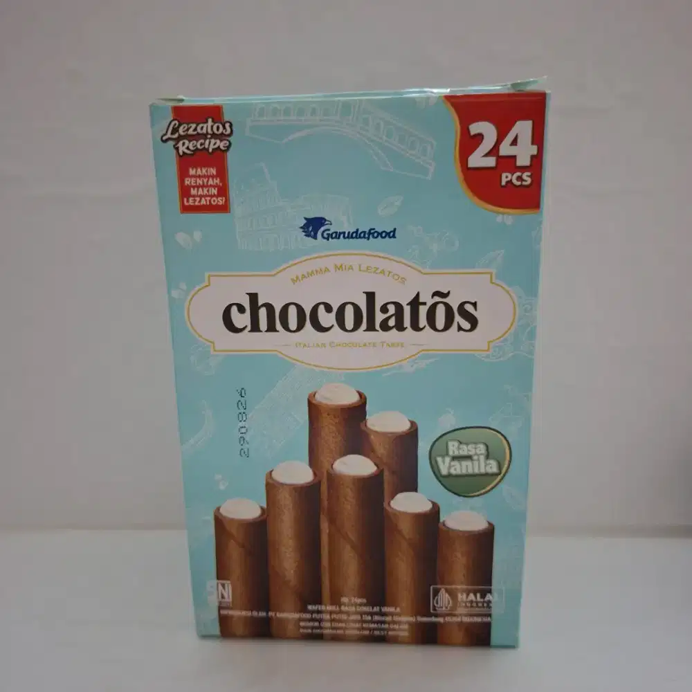 Chocolatos Wafer Roll rasa Cokelat Vanila 12 gram (24 pcs)