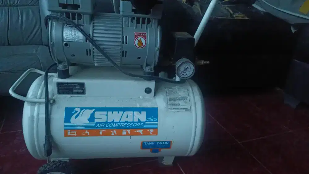 Swan compressor DRS-210