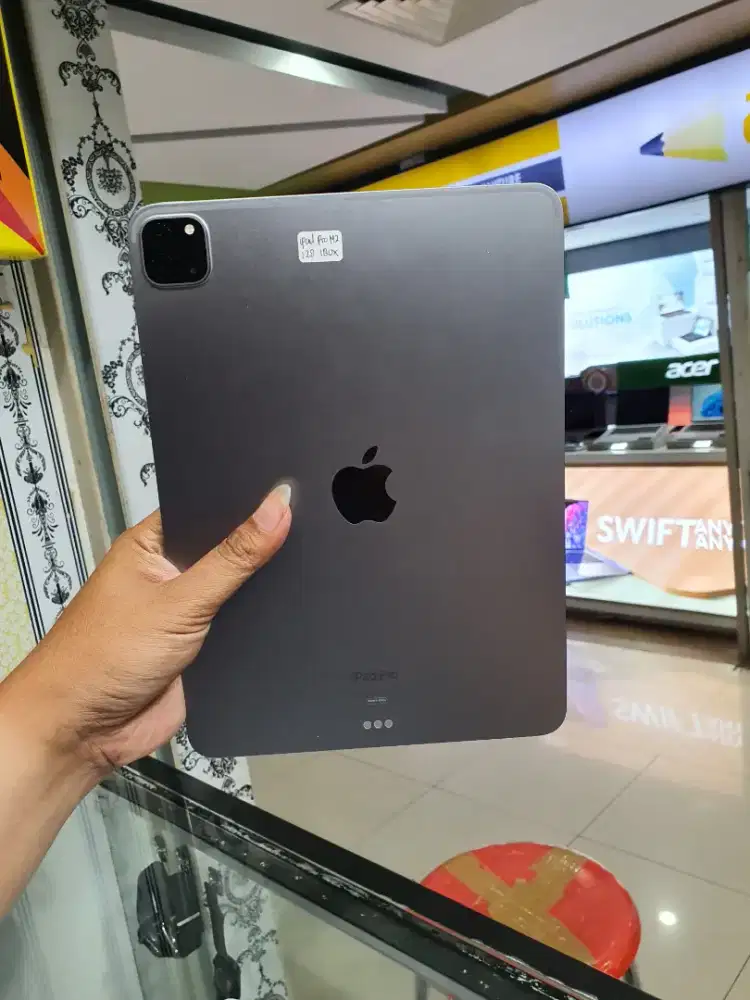Ipad Pro M2 128 GB Wifi Second ex iBox Resmi