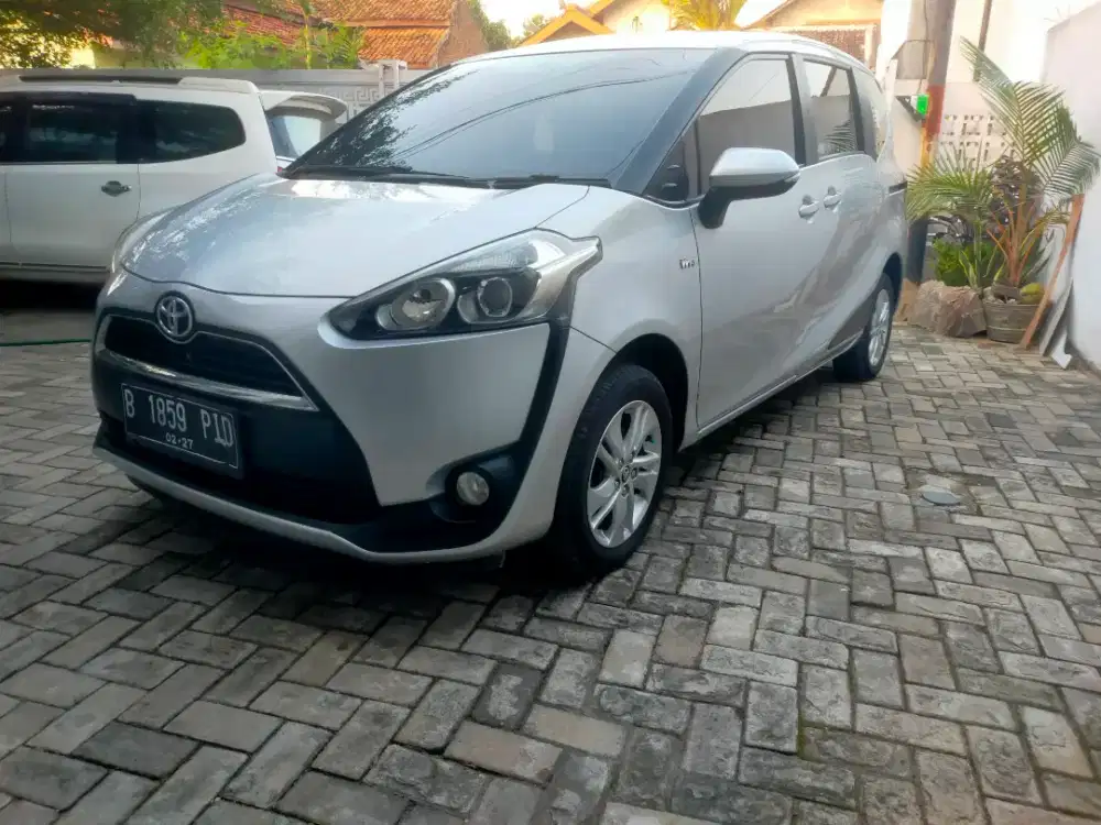Sienta G 1.5 CVT 2017