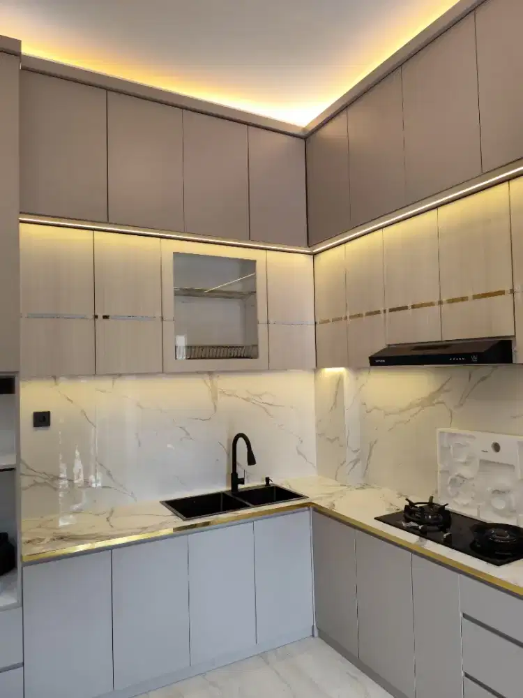 Custom Furniture Kitchen Set