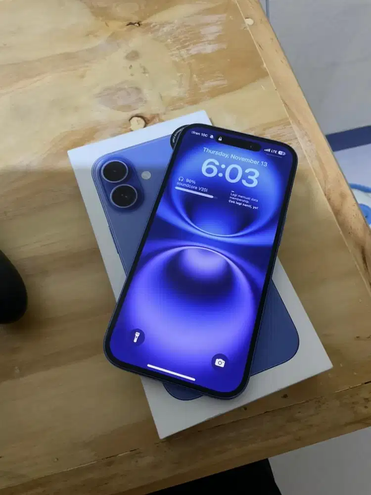 Iphone 16 - 128 GB - Ultramarine