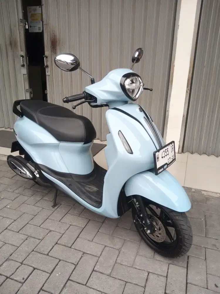 Yamaha filano 2024 biru muda