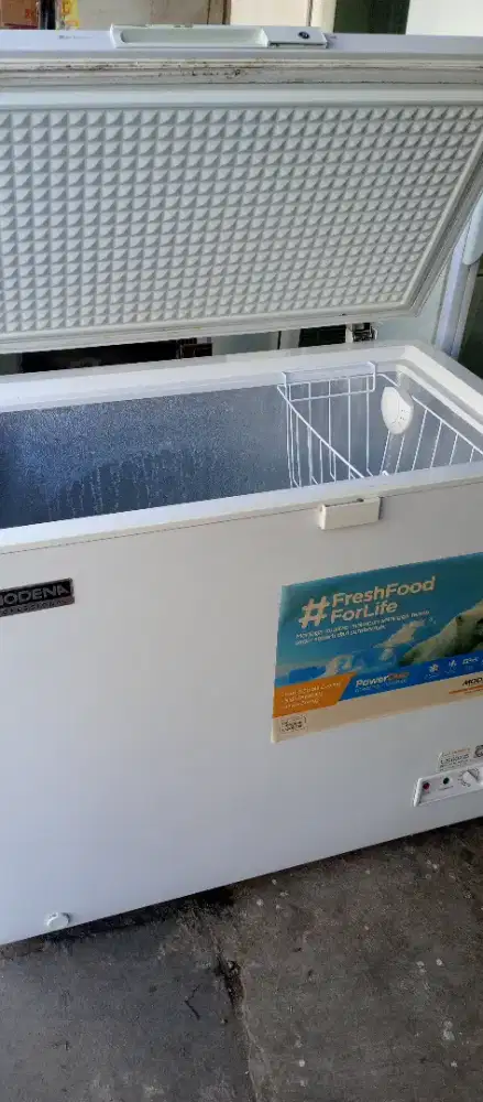 Freezer Modena 200 ltr