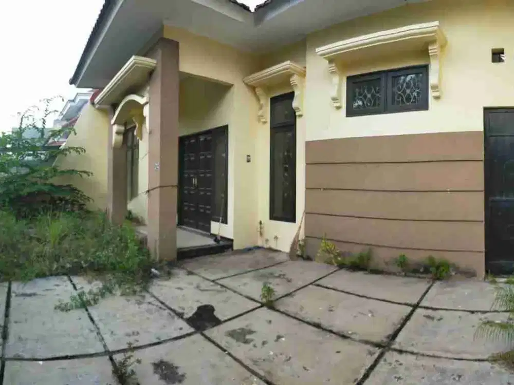 Jual Rumah Siap Huni di area Perumahan Jambangan, Surabaya