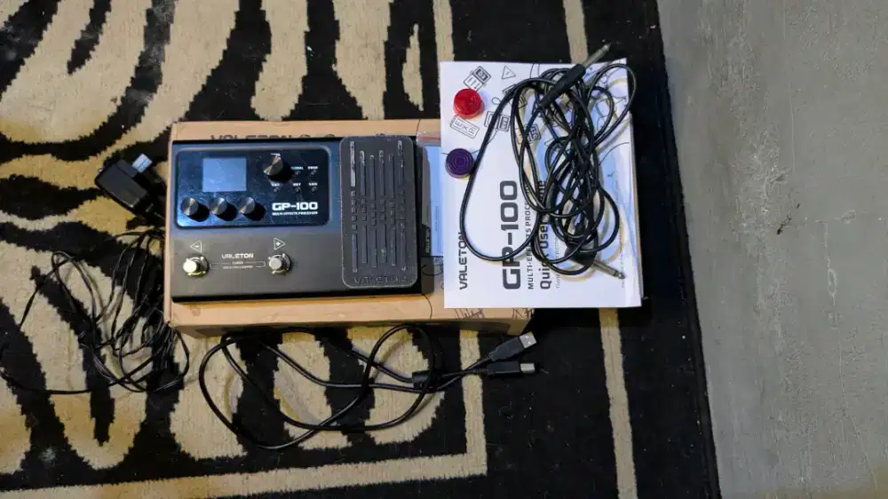 Multi efek Valeton GP-100