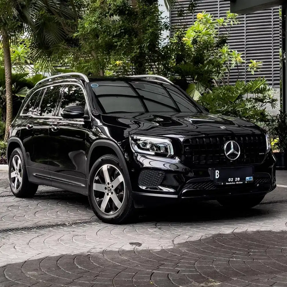 (CASH) Mercedes Benz GLB200 MBUX Progressive Line 2021