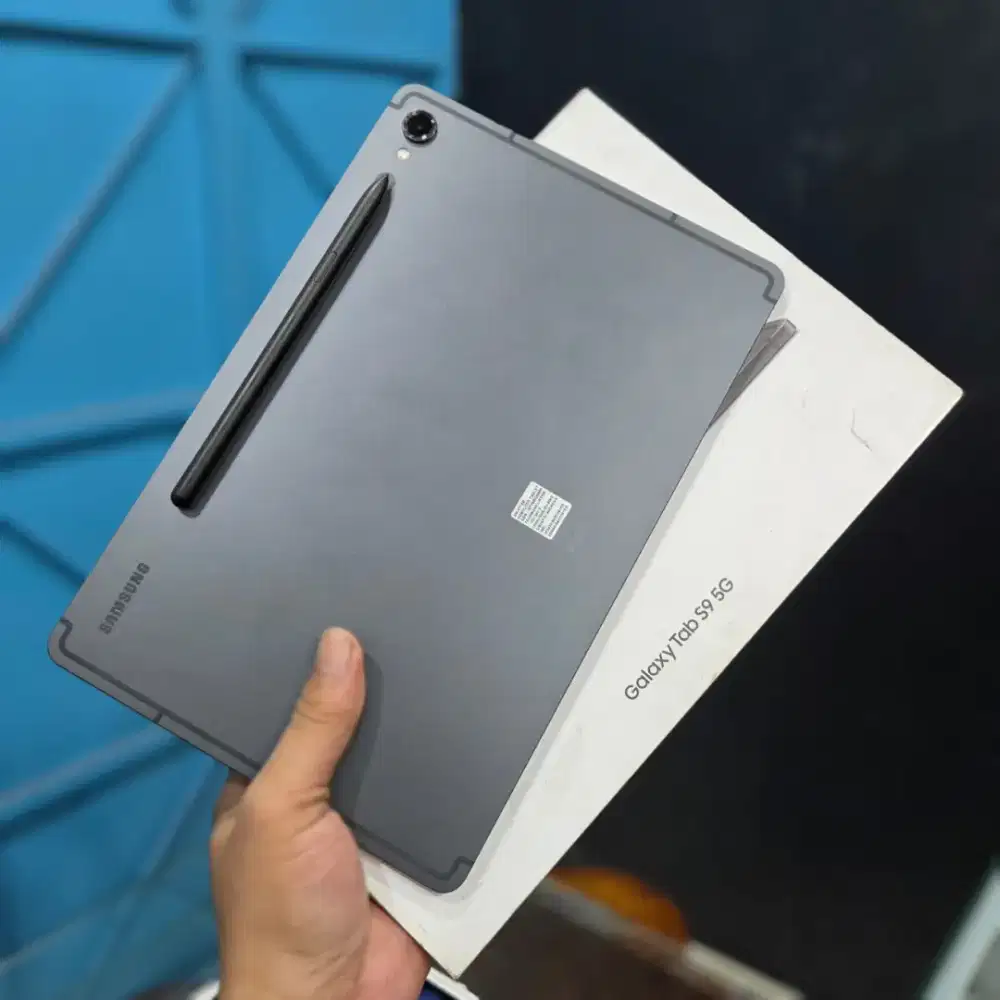 Samsung Tab S9 5g 8/128gb like new Garansi on September 2026