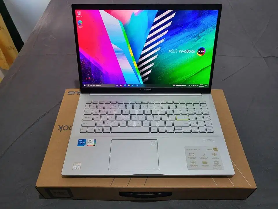 Asus Vivobook 15 OLED Intel Core i5 1135G7 12GB RAM