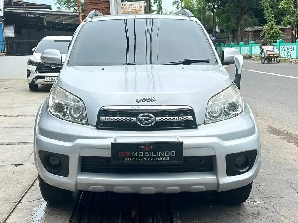 Daihatsu Terios 1.5 TX Automatic Th 2012