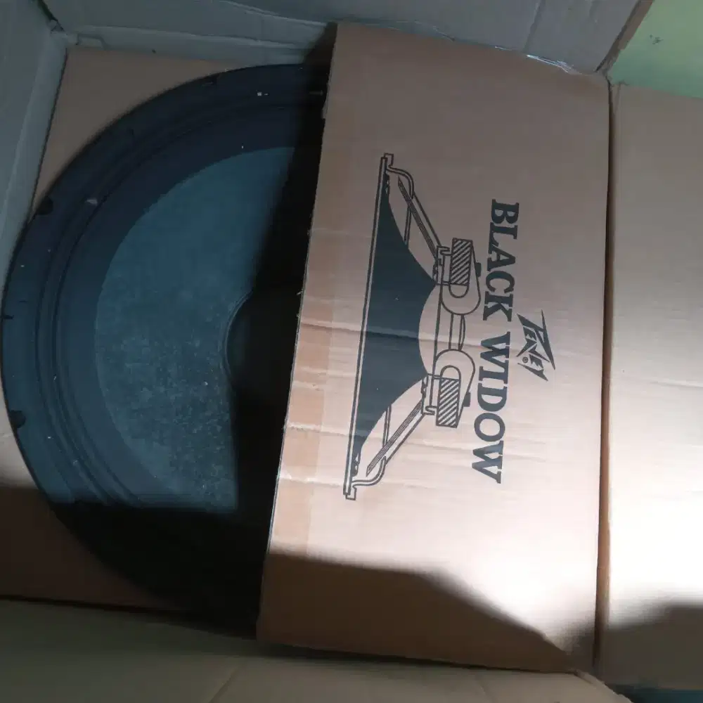 Speaker Pevey Black Widow