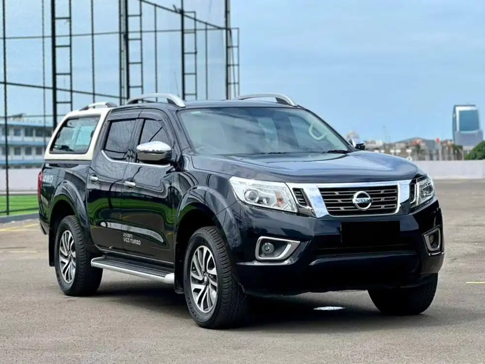 Nissan navara VL 2.5 4x4 low km 50 ribuan 2017