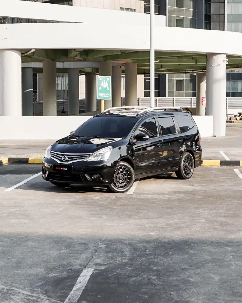 NISSAN GRAND LIVINA 1.5 XV HWS AT 2013