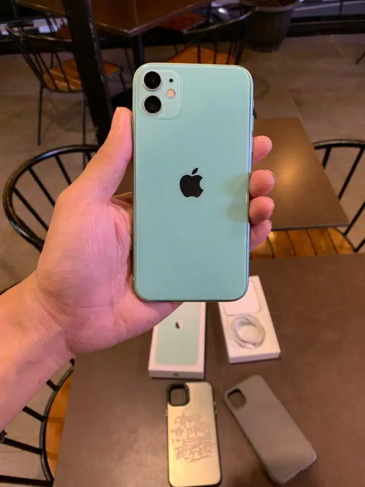 Dijual iPhone 11 128gb ex inter pemakaian pribadi