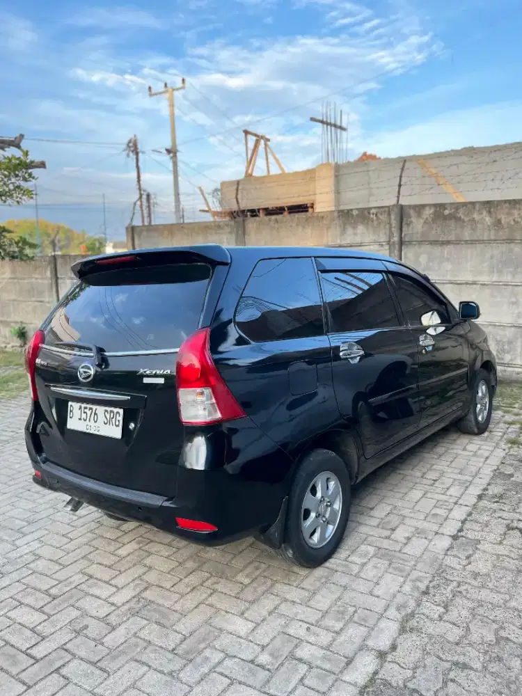 Xenia R Dlx 2012 Metic