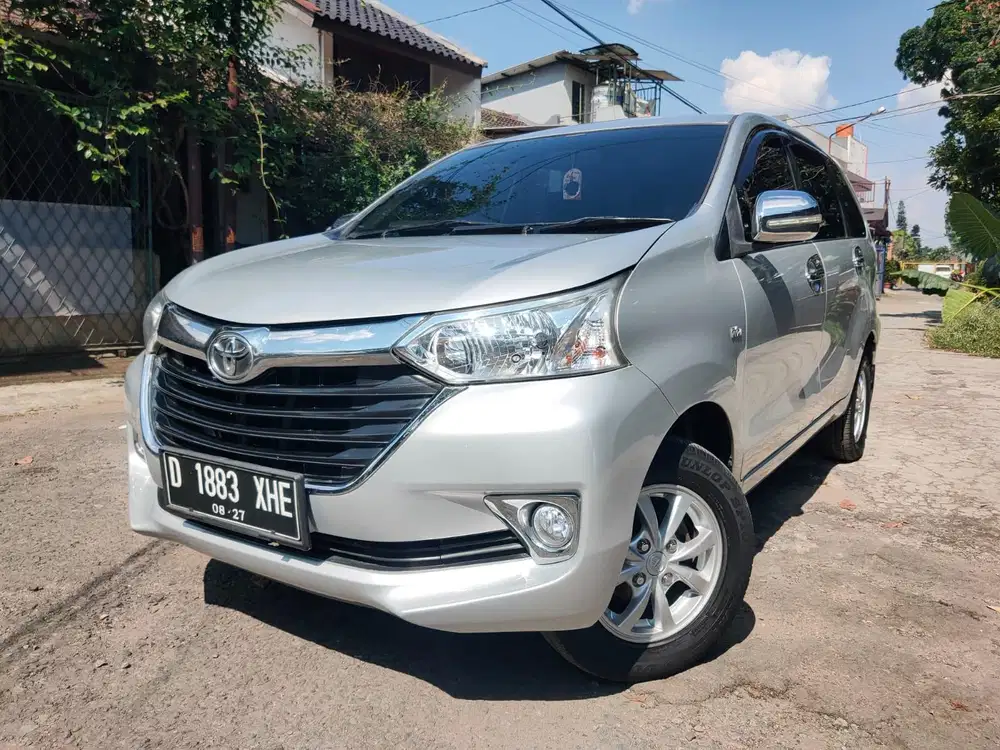 TOYOTA AVANZA 1.3 MT 2017 FACELIFT SILVER